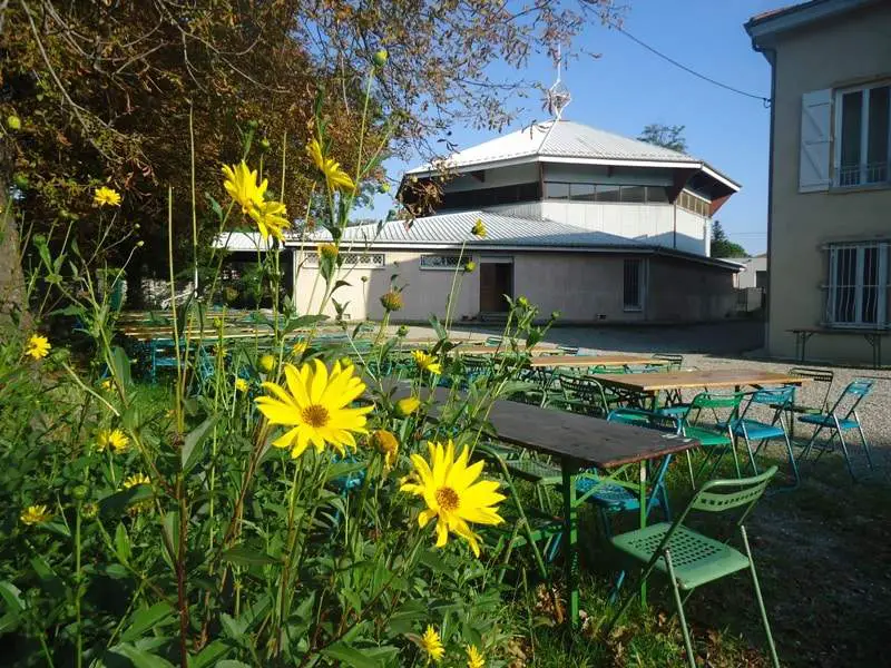 Église Notre Dame de Lourdes