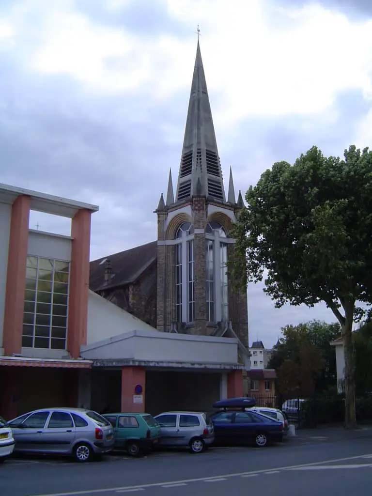 Église Notre Dame de Lourdes