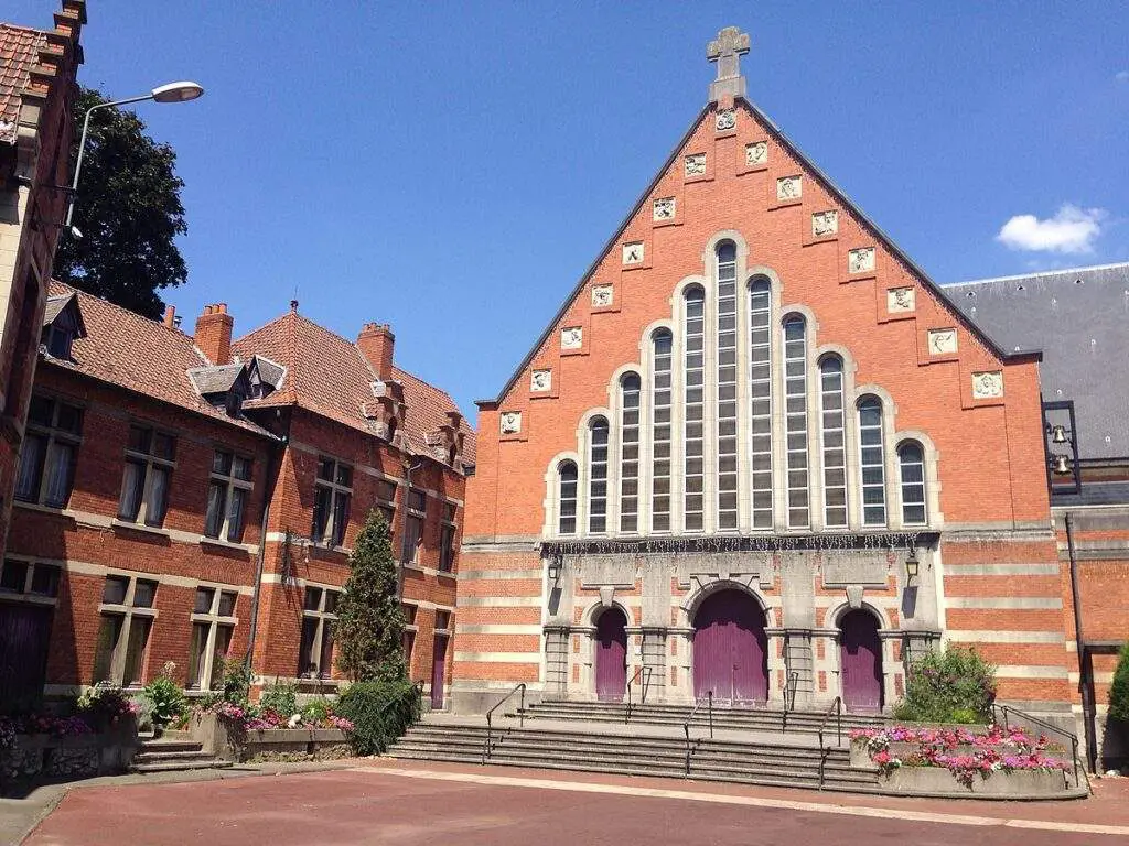 Église Notre Dame de Lourdes