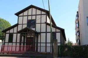 Église Notre Dame Des Bruyères