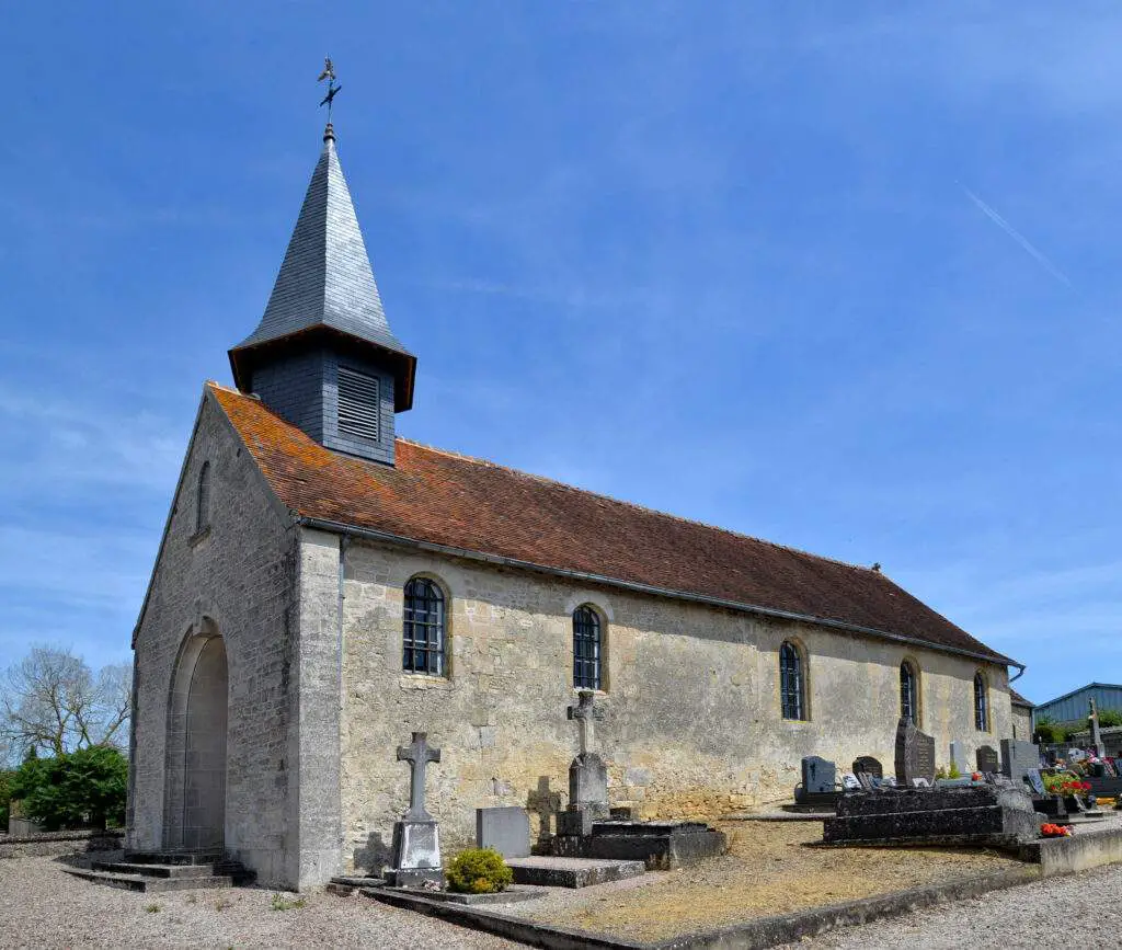 Église Notre Dame Des Douleurs (Crennes)