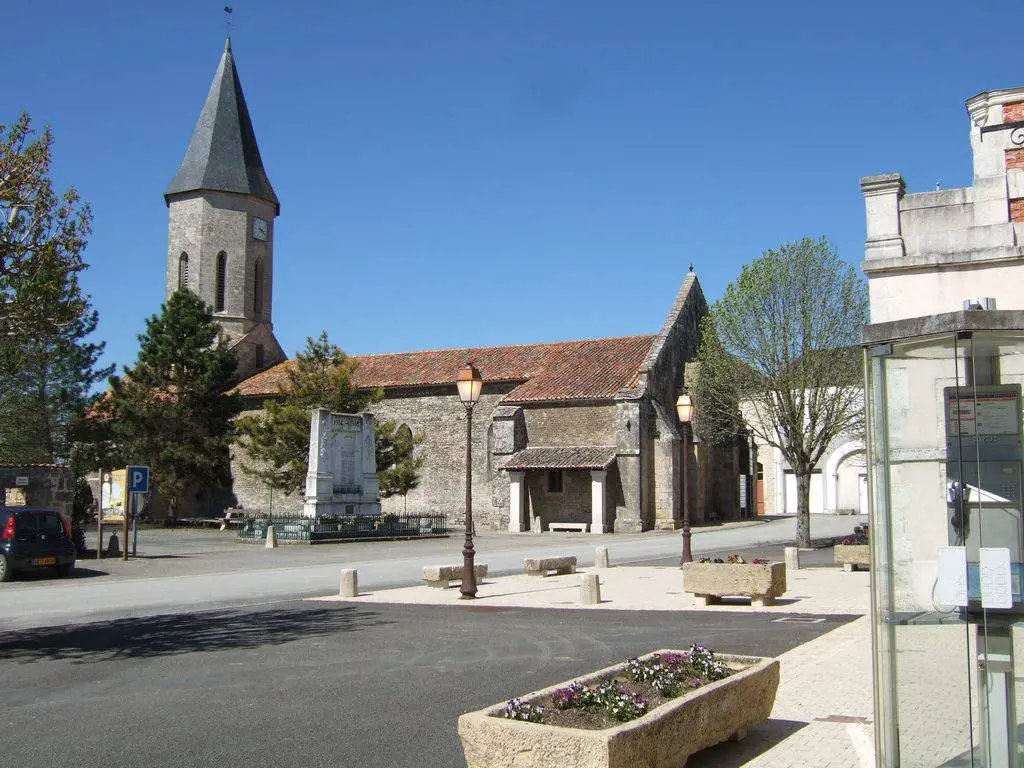 Église Paizay-naudouin : Saint-hilaire