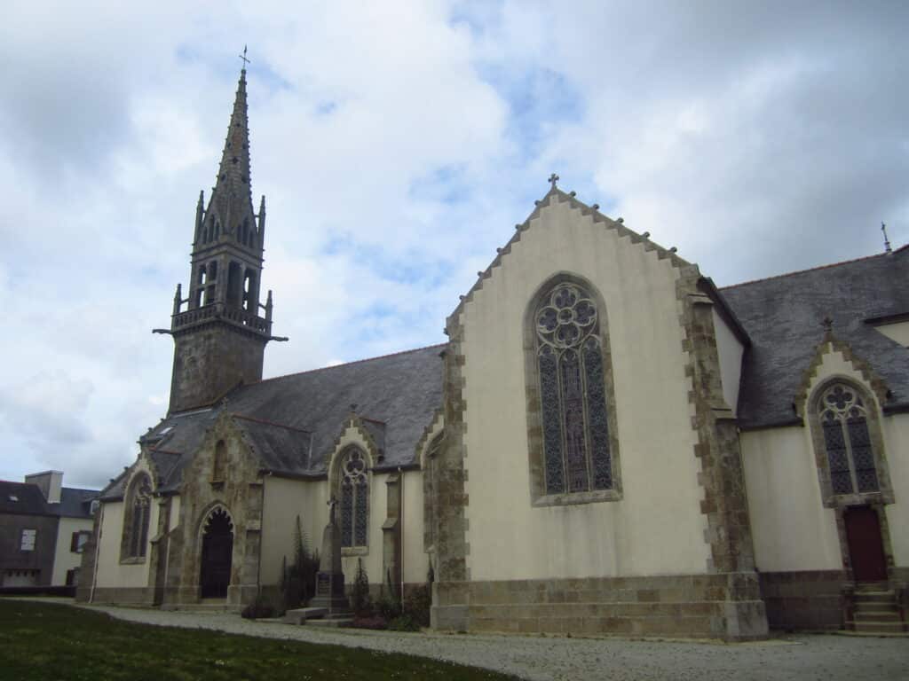 Église Plouguin