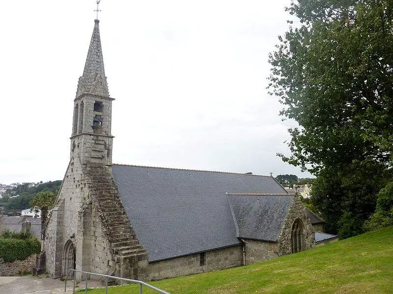 Église Pouldavid (Saint Jacques )