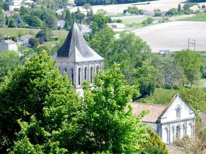 Église Puypéroux: Saint-gilles