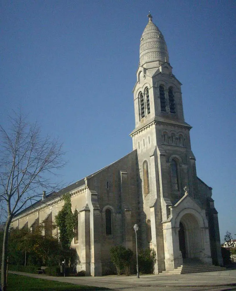 Église Sacré Coeur À La Genette