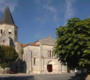 Église Saint Aigulin