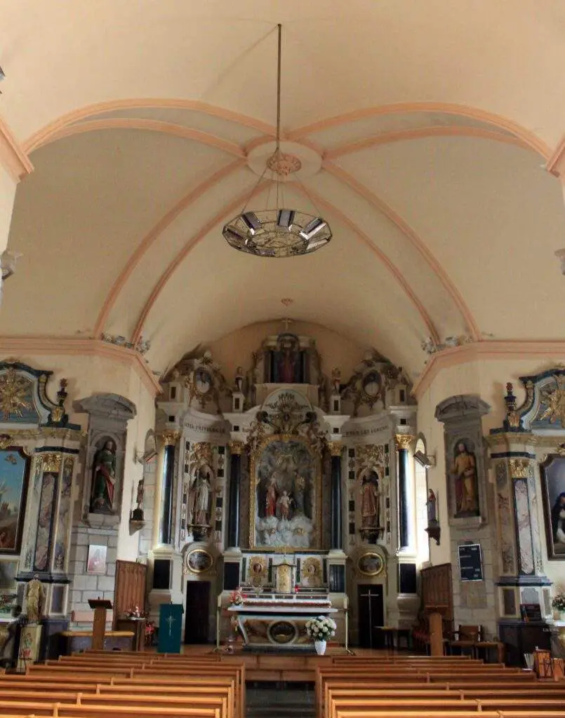 Église Saint-cyr (Moreac)