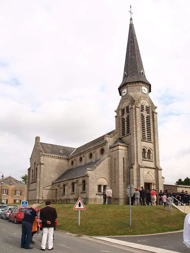 Église Saint-etienne (Saint-etienne-a-arnes)