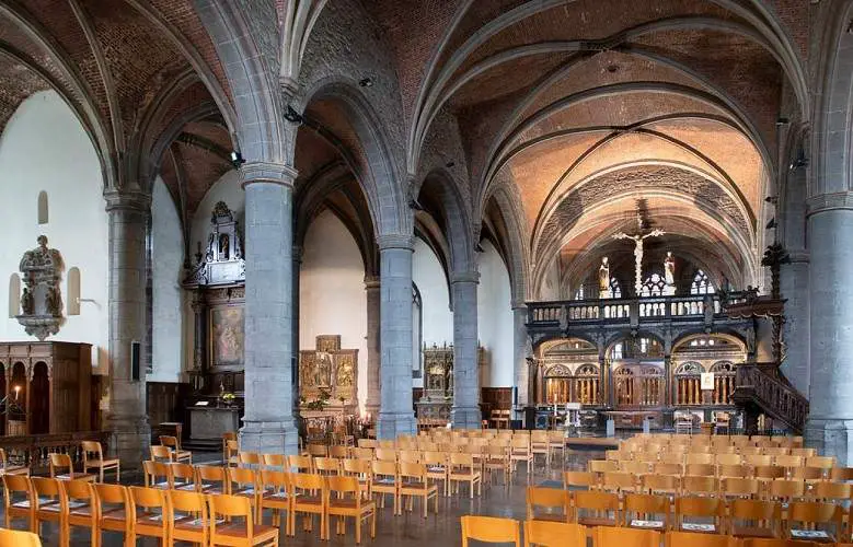 Eglise Saint Géry à Ostergnies