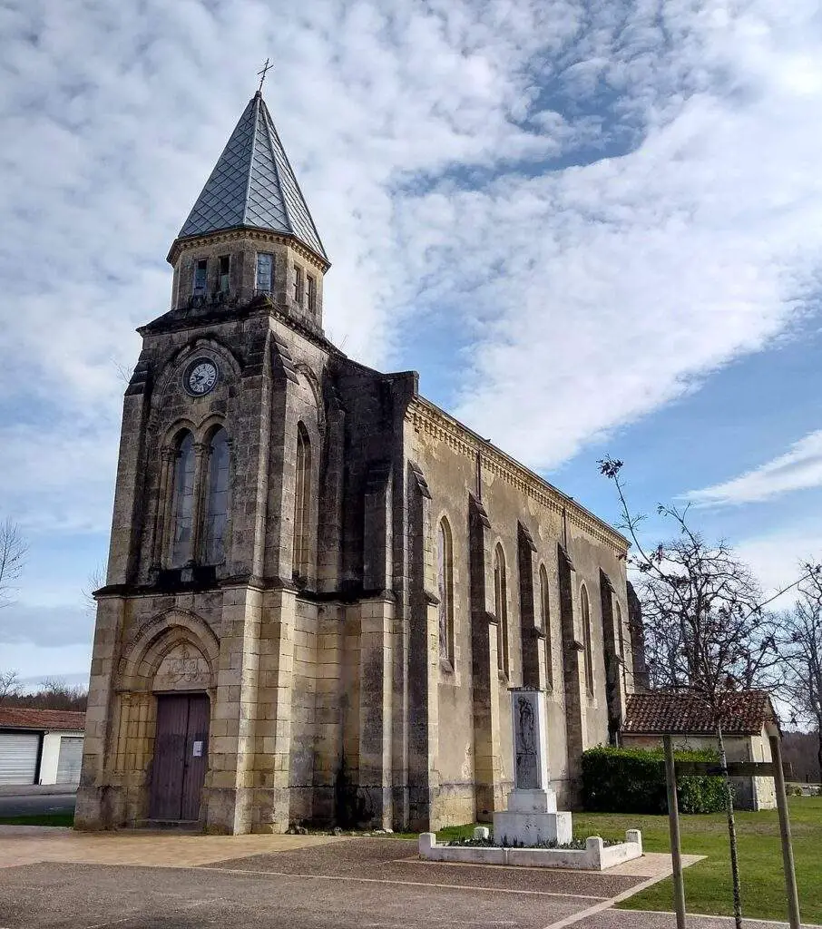 Église Saint Jean À Lacanau de Mios
