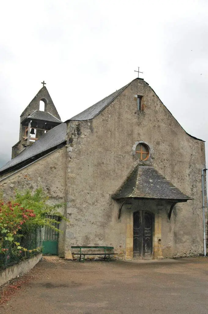 Église Saint Jean Baptiste Au Pouech