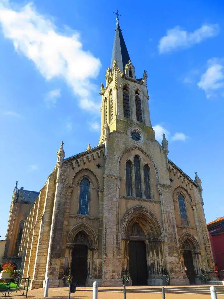 Église Saint Jean Baptiste