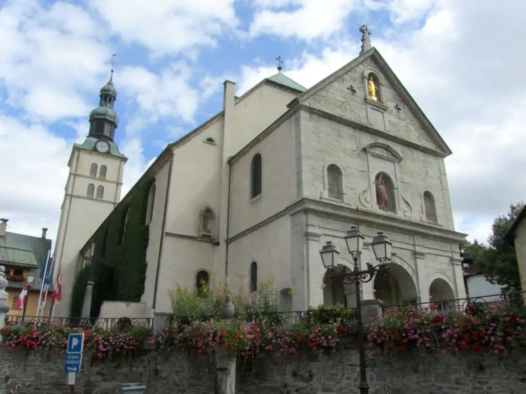 Eglise Saint-jean Baptiste