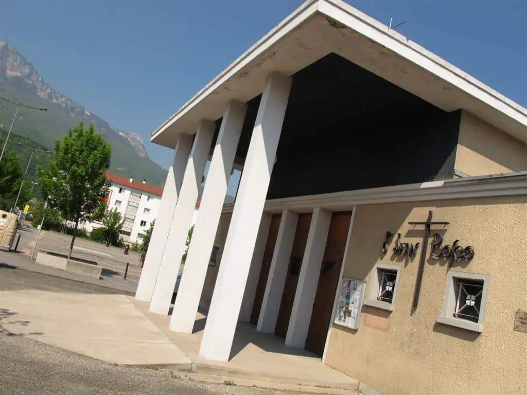 Église Saint Jean Bosco