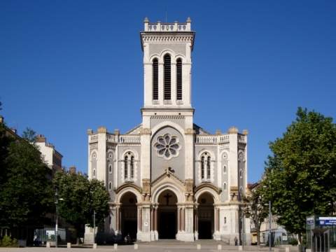 Église Saint Jean François Régis (Fraisses)