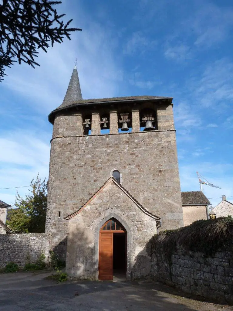Église Saint-julien (Église Saint-julien D’ayrinhac)