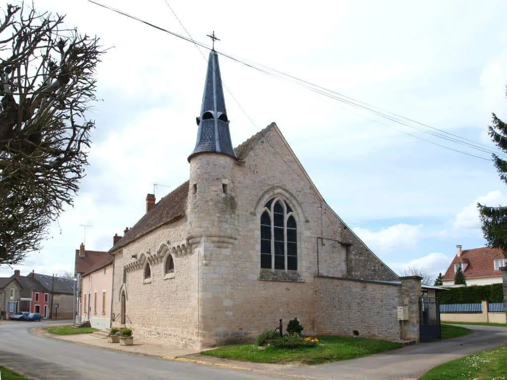 Église Saint-louis ( Le Plessis-saint-benoist)