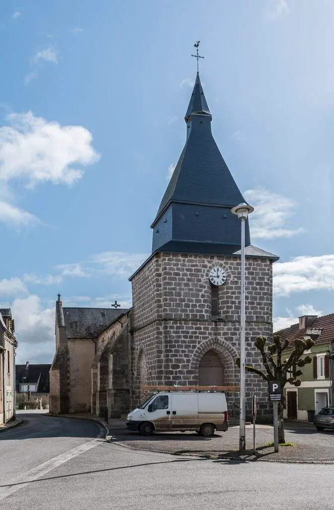 Eglise Saint-martial (Lussac Les Eglises)