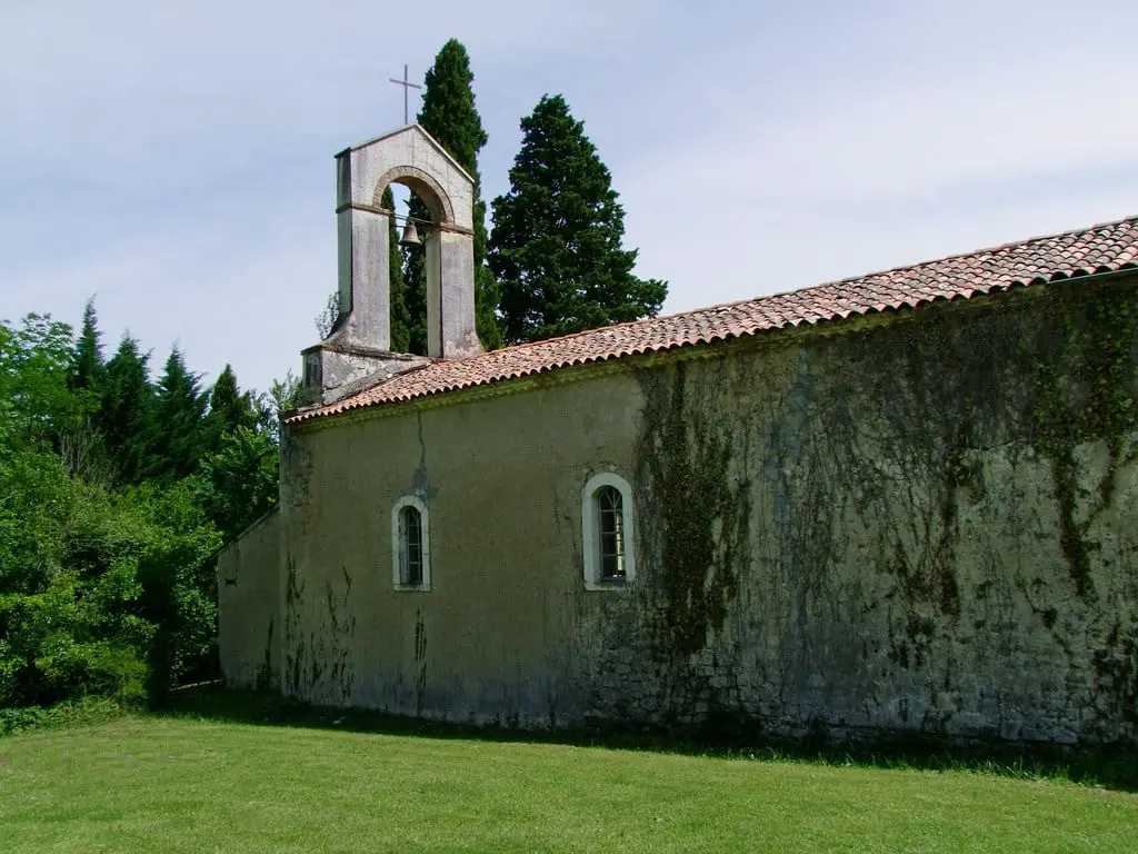 Église Saint-martin de Menaïs (Pailhès)