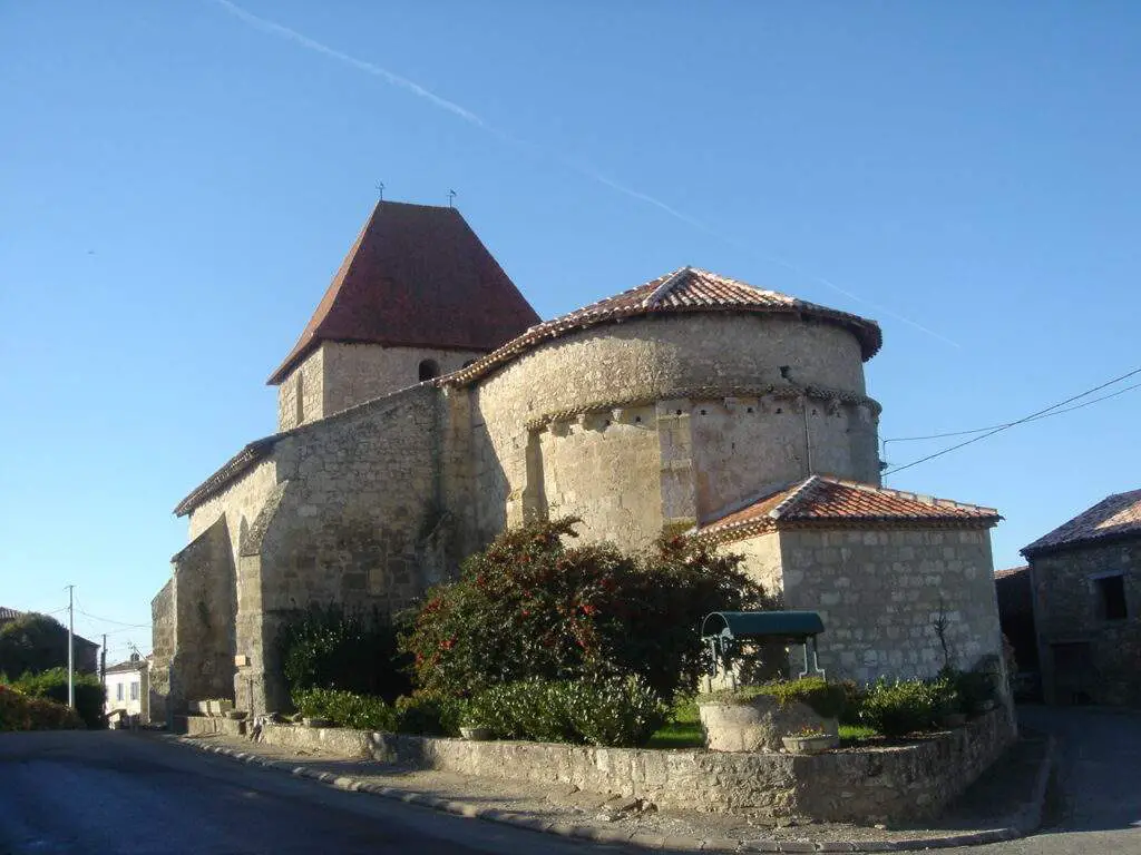 Église Saint Médard À Saint Médard