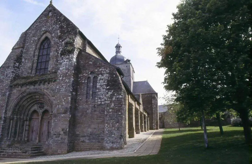 Église Saint-méen (La Trinite-porhoet)