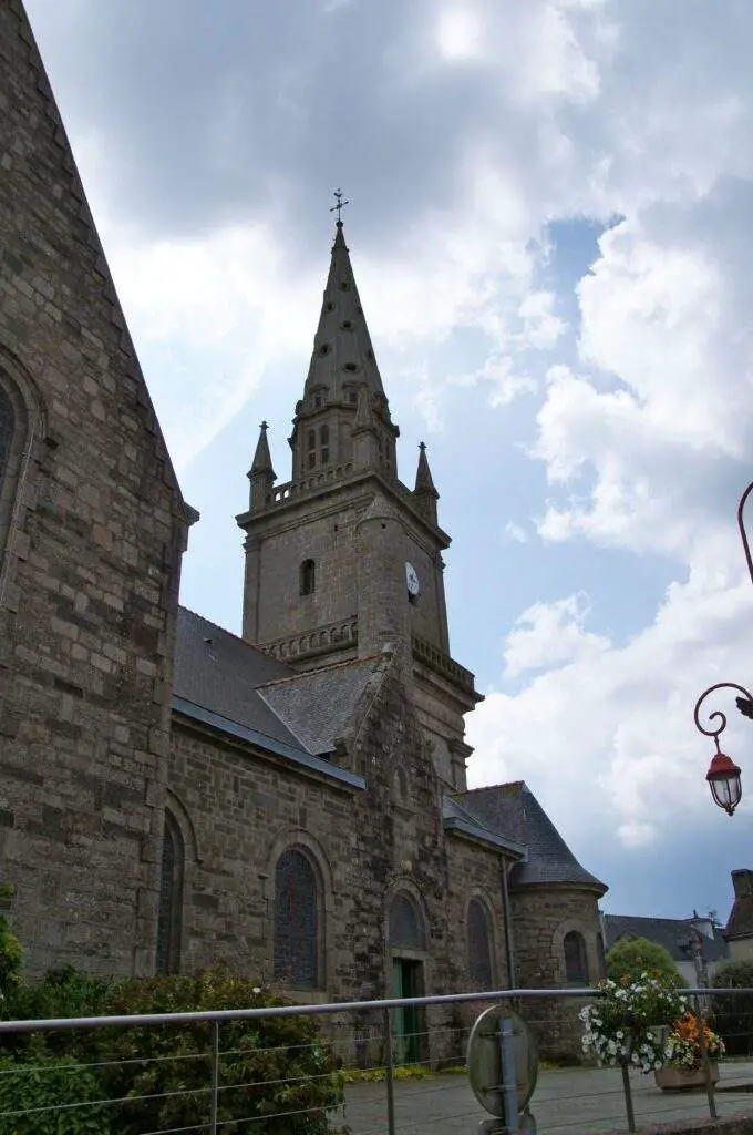 Église Saint-méliau (Plumeliau)