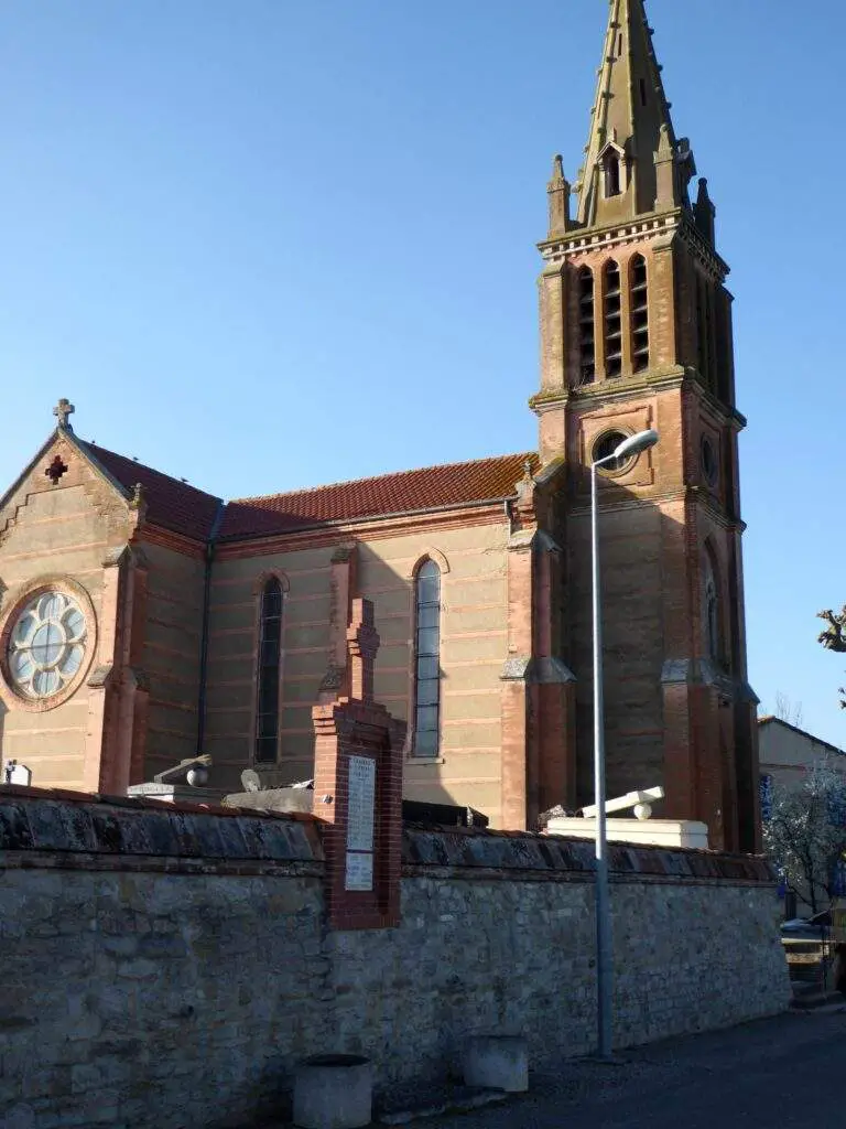 Église Saint-nauphary-charros