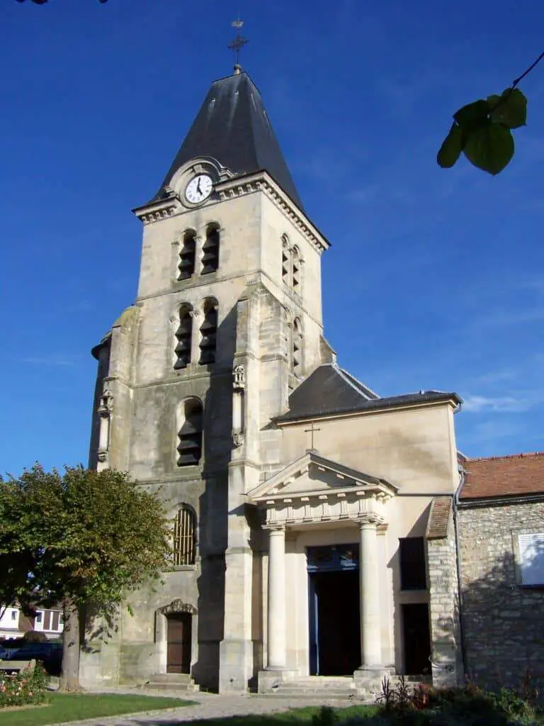 Église Saint Nom