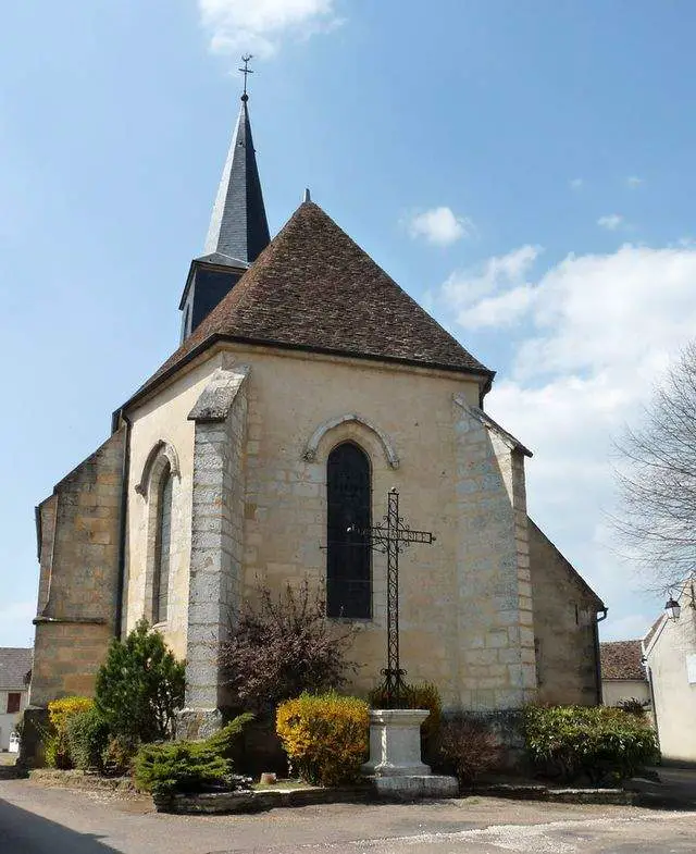 Église Saint-pèlerin (Église de Bouhy)