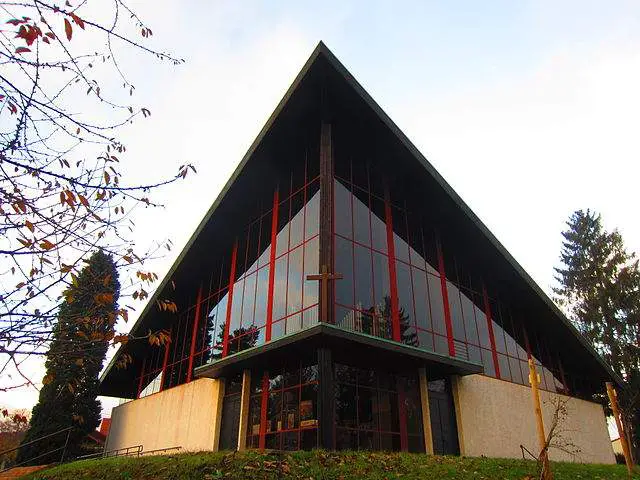 Église Saint Pie X Cité Emile Huchet