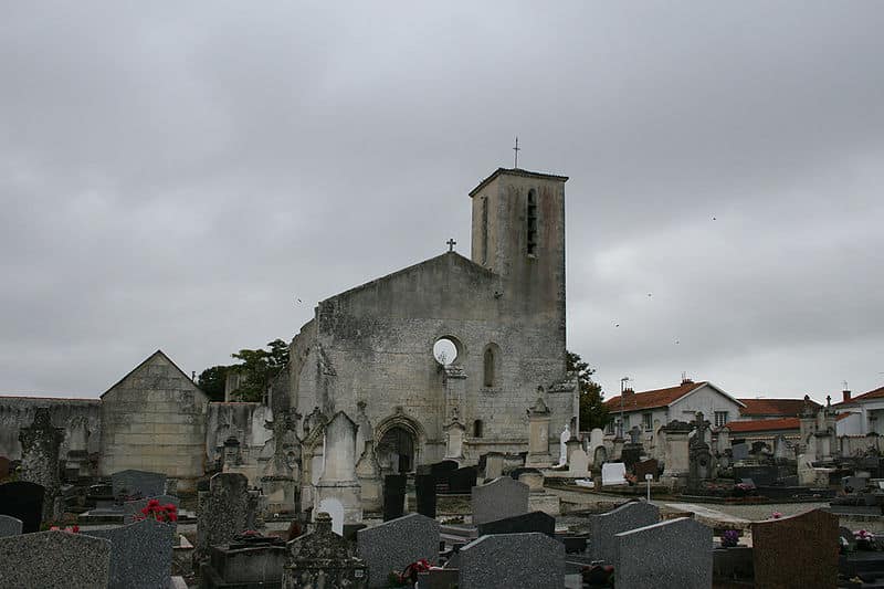 Église Saint Pierre À Laleu