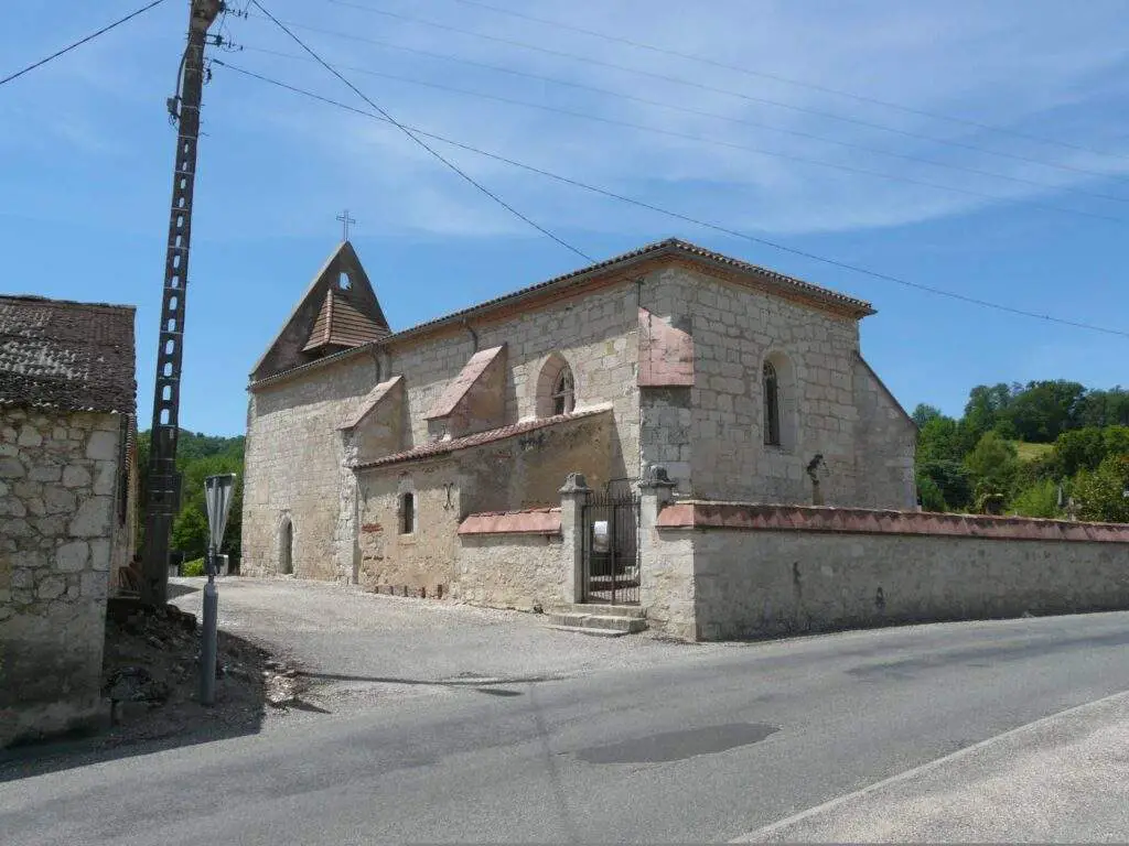 Église Saint Pierre À Saint Pierre de Malaure