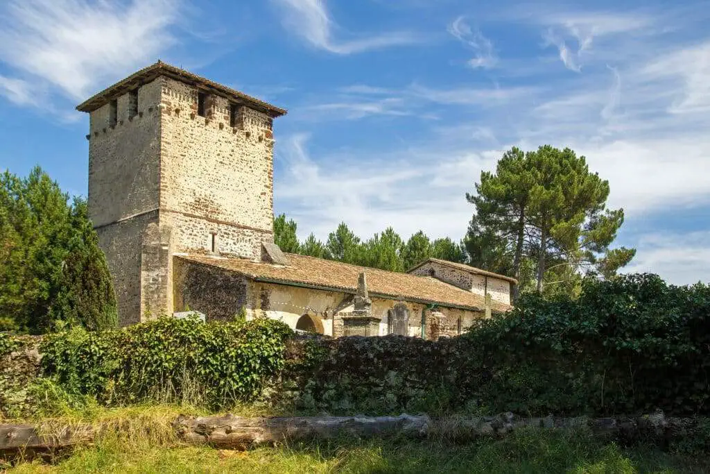 Église Saint Pierre