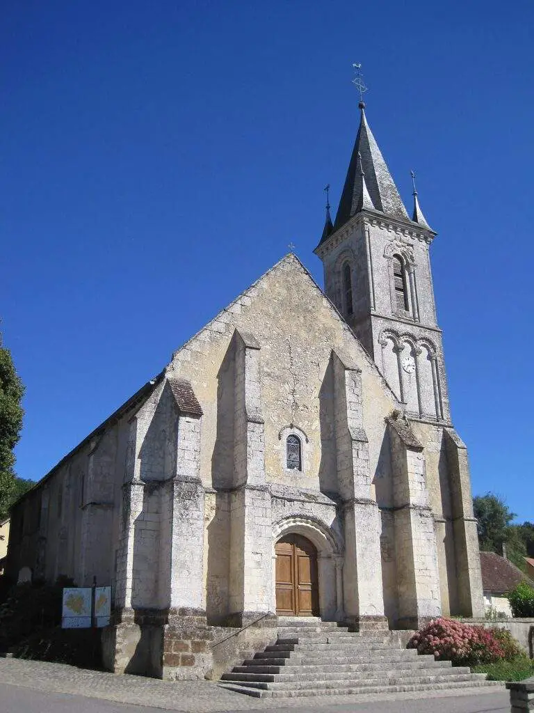 Église Saint Pierre (Courcerault)