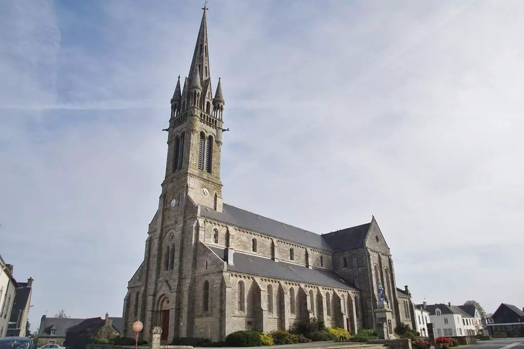 Église Saint-pierre (Credin)