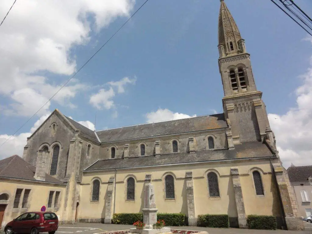 Eglise Saint-pierre de Fye