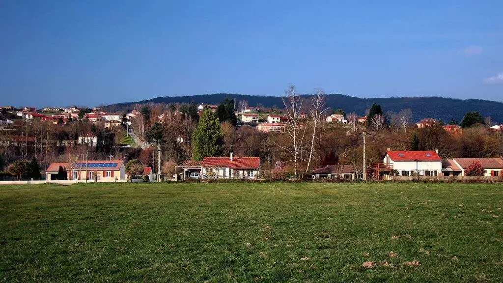 Église Saint-pierre-de-rivière (Saint-pierre)