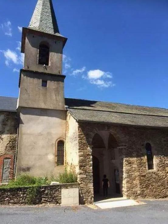 Église Saint Pierre D’illiergues