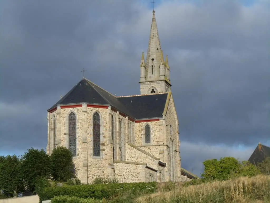 Église Saint Pierre Et Saint Paul
