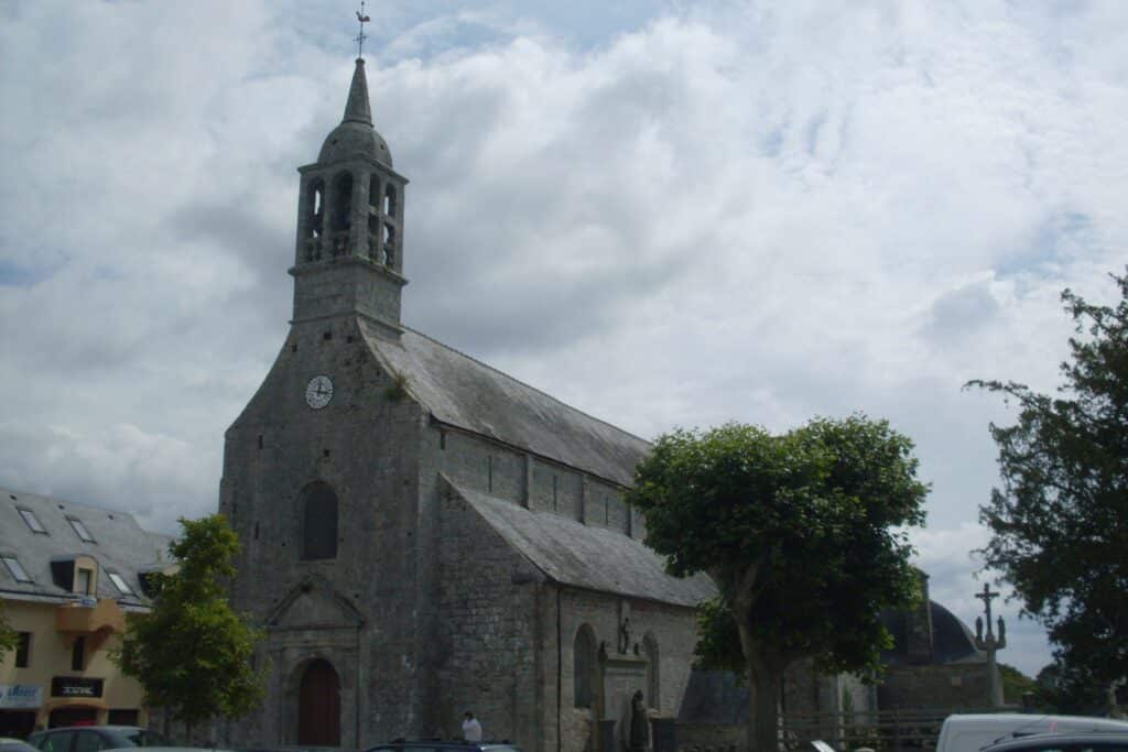 Église Saint-pierre (Fouesnant)