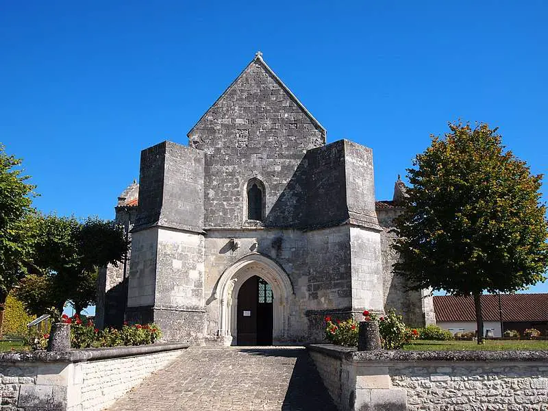 Église Saint Pierre (Germignac)