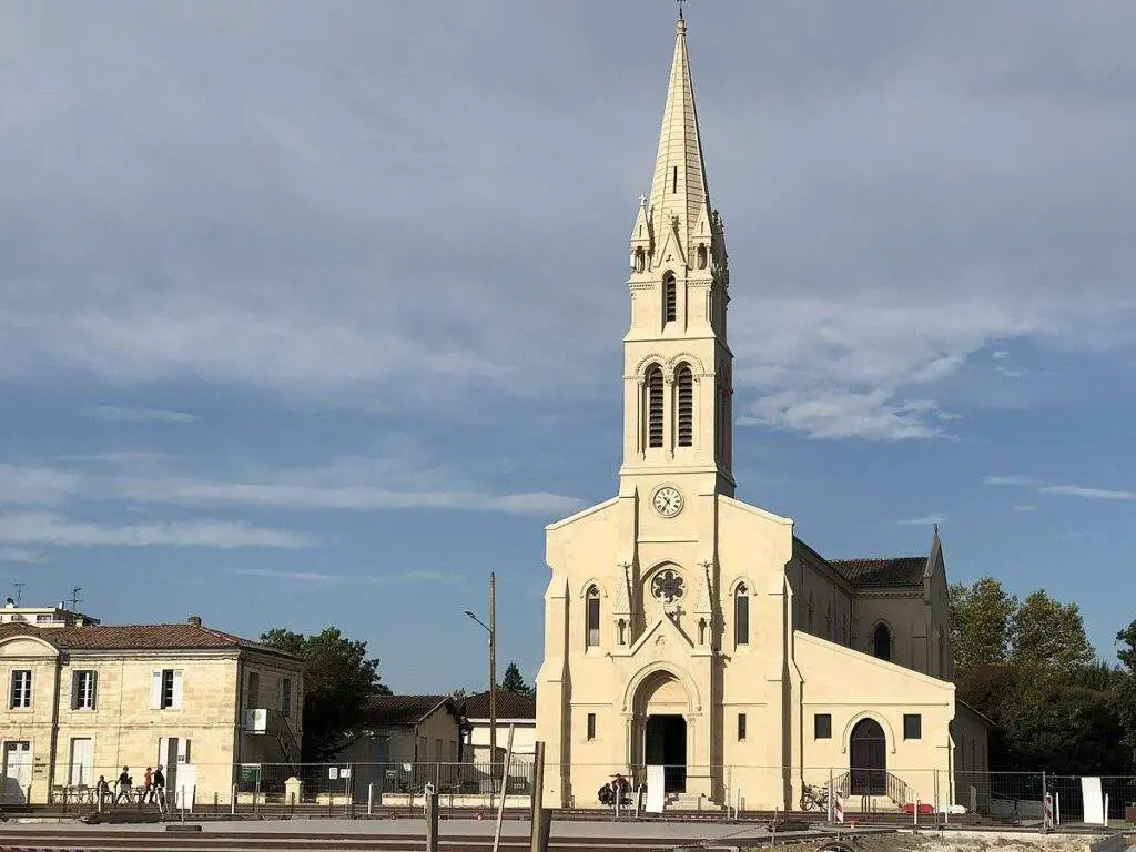 Église Saint Pierre