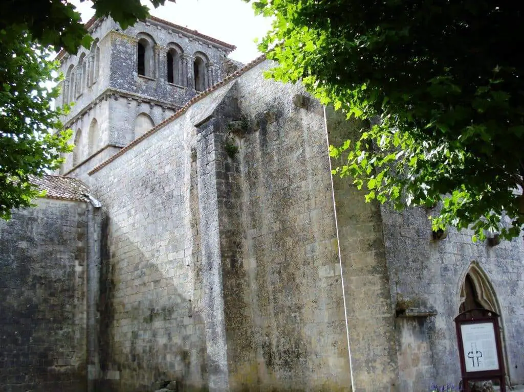 Église Saint Pierre