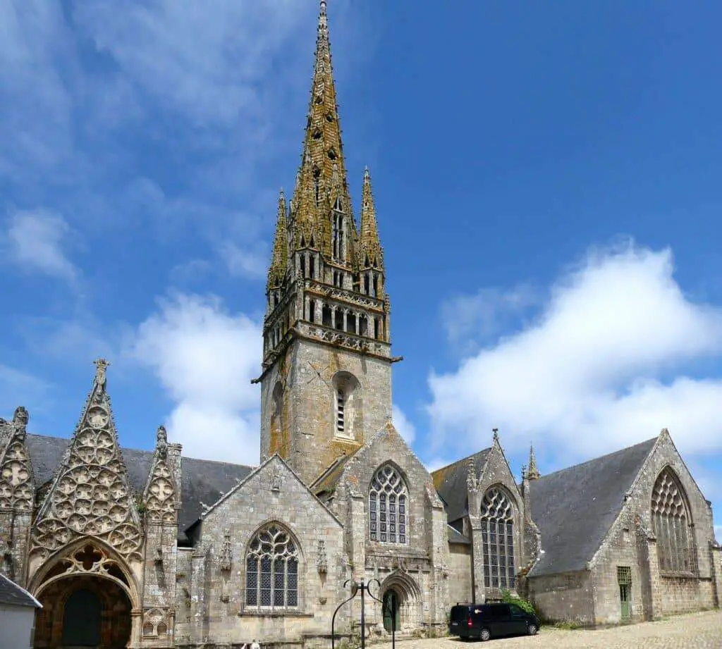 Église Saint Pierre