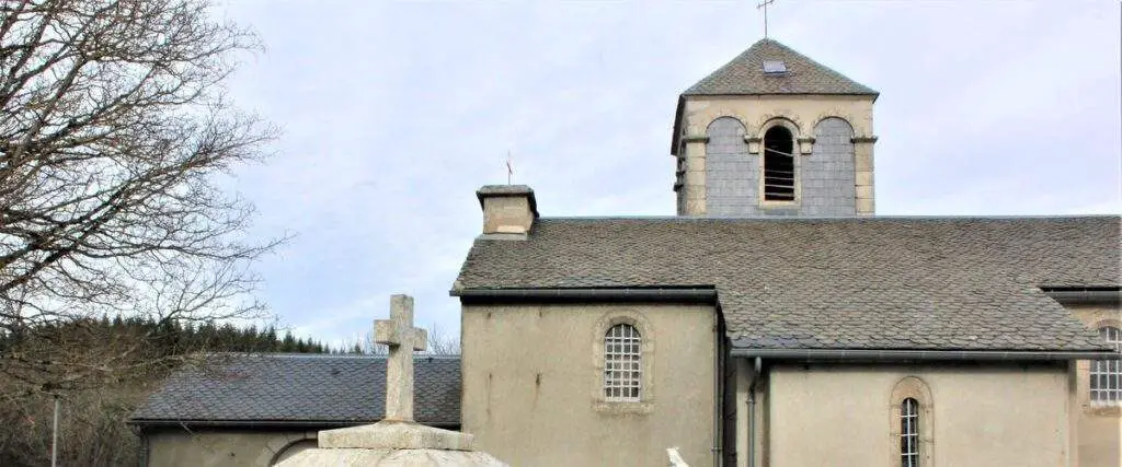 Église Saint Pierre (Poudis)