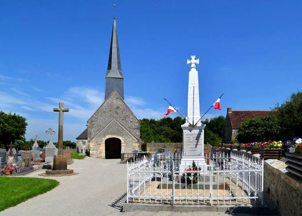 Église Saint Pierre (Tanques)