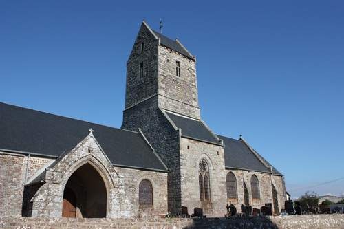 Eglise (Saint Planchers)