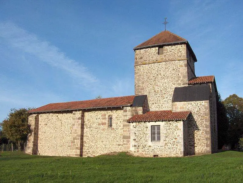 Église Saint-quentin-sur-charente : Saint-romain