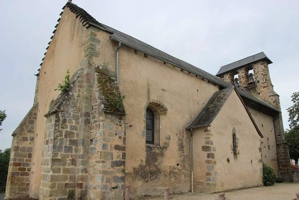 Eglise Saint-saturnin (Saint-sornin Lavolps)